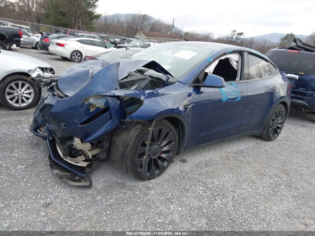 2020 TESLA MODEL Y 5YJYGDEF3LF000969 Photo 1