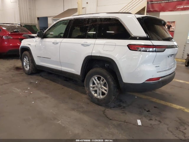 1C4RJHAG8PC640979 Jeep Grand Cherokee Laredo 4x4