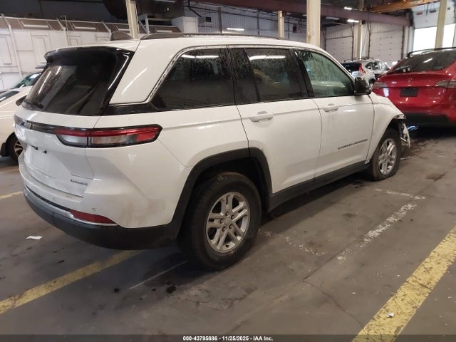 1C4RJHAG8PC640979 Jeep Grand Cherokee Laredo 4x4