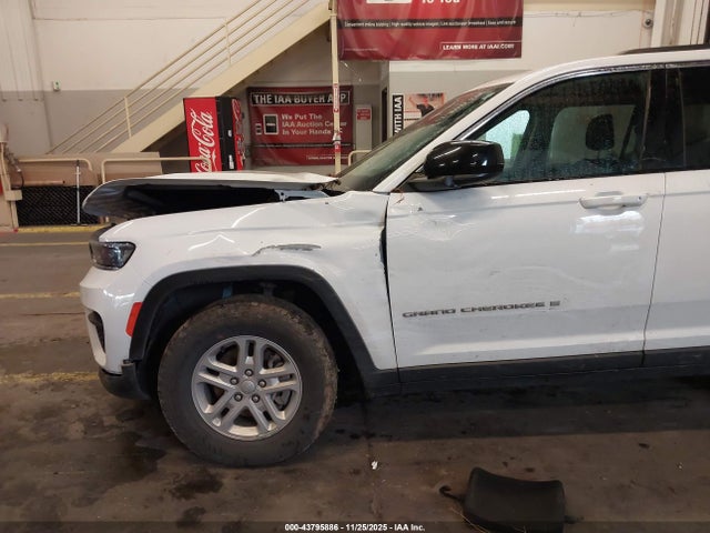 1C4RJHAG8PC640979 Jeep Grand Cherokee Laredo 4x4