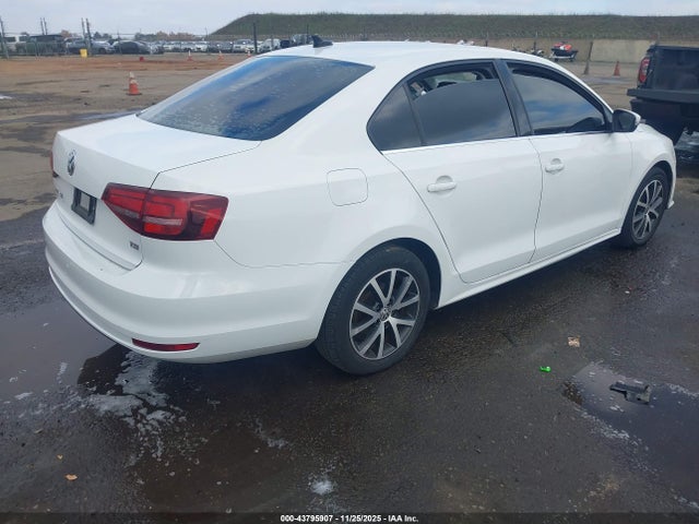 Продажа на аукционе авто 2017 Volkswagen Jetta 1.4t Se, vin: 3VWDB7AJ9HM384250, номер лота: 43795907