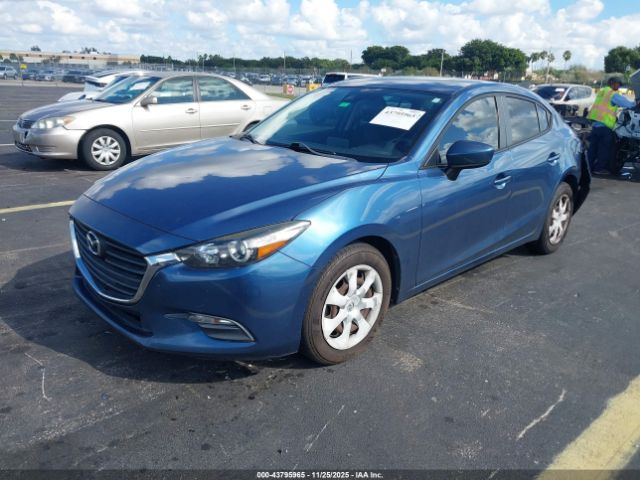2018 MAZDA MAZDA3 3MZBN1U72JM216872 Photo 1