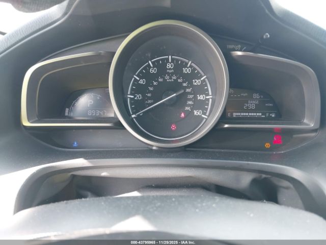 2018 MAZDA MAZDA3 3MZBN1U72JM216872 Photo 6