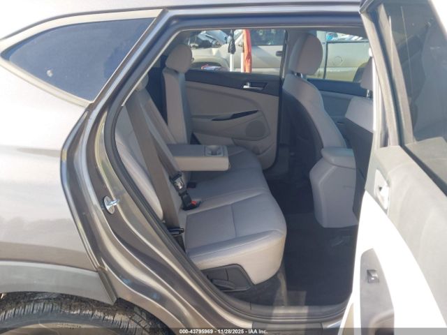 2020 HYUNDAI TUCSON KM8J33A4XLU141326 Photo 7