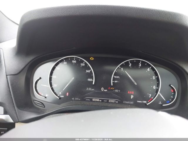 2019 BMW X3 5UXTR9C59KLE12564 Photo 6