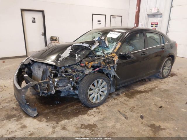 2011 CHRYSLER 200 1C3BC1FB2BN521116 Photo 1