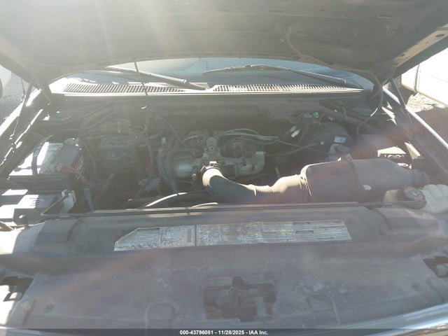 43796081 :رقم المزاد ، 1FTZX1723XNA76387 vin ، 1999 Ford F-150 Work Series/xl/xlt مزاد بيع