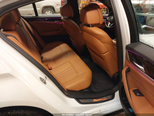 2019 BMW 540I WBAJE7C59KWW09705 Photo 7