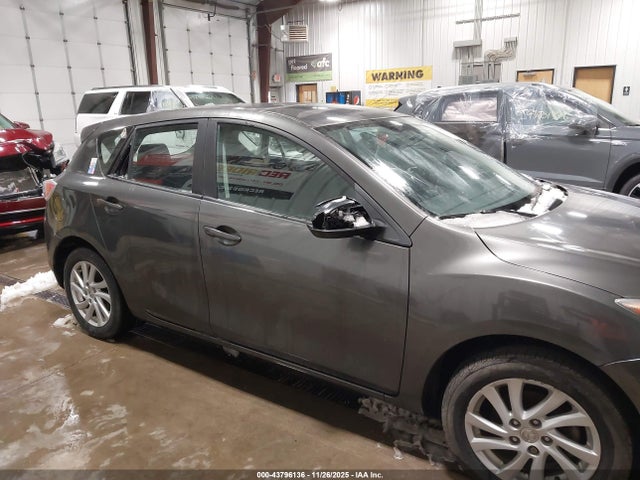 Продажа на аукционе авто 2012 Mazda Mazda3 I Touring, vin: JM1BL1L83C1681115, номер лота: 43796136