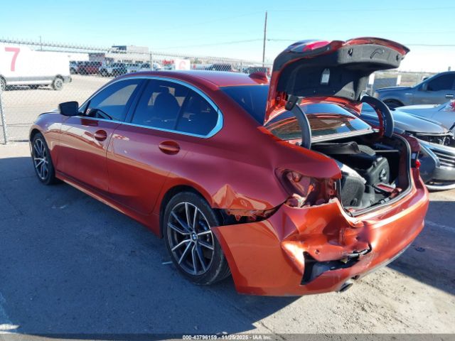 2021 BMW 330I 3MW5R1J00M8B70903 Photo 2