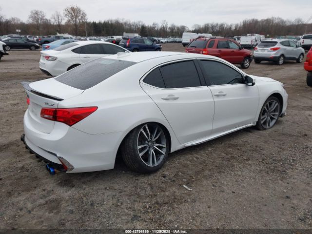 2019 ACURA TLX 19UUB2F48KA008556 Photo 3