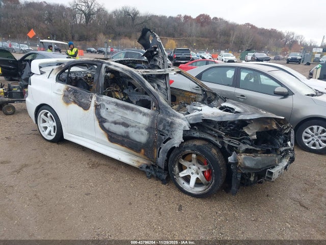 2015 MITSUBISHI LANCER EVOLUTION JA32W8FV4FU021300