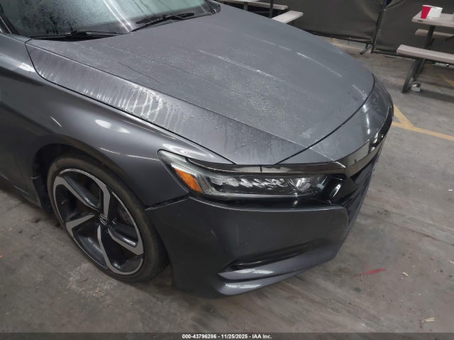 1HGCV1F3XKA113359 Honda Accord