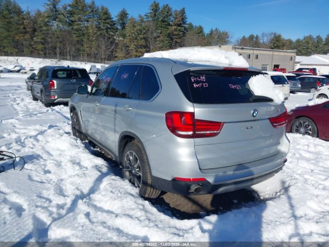 2017 BMW X5 5UXKR0C36H0X78544 Photo 2