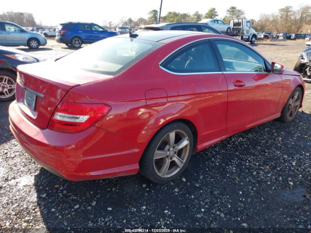 2015 MERCEDES-BENZ C 250 WDDGJ4HB7FG392604 Photo 3
