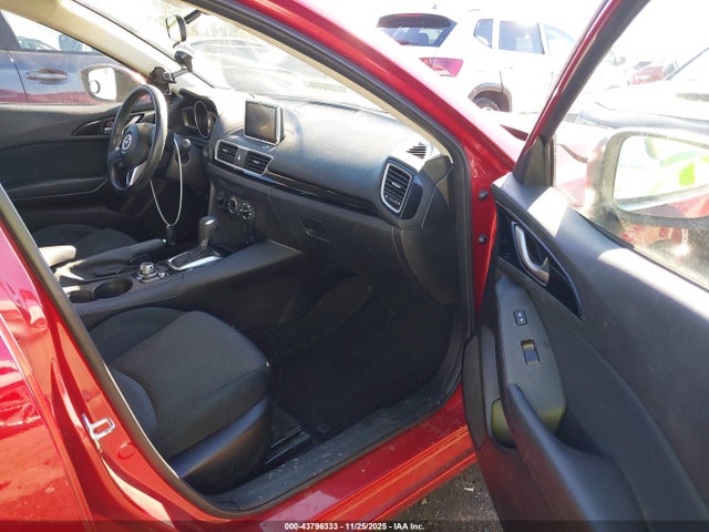 JM1BM1U78G1325915 Mazda Mazda3 I Sport