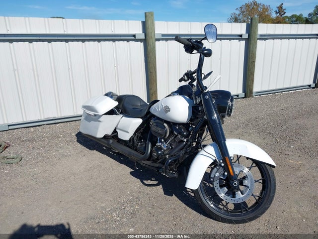 2024 HARLEY-DAVIDSON FLHRXS 1HD1KVP14RB650590