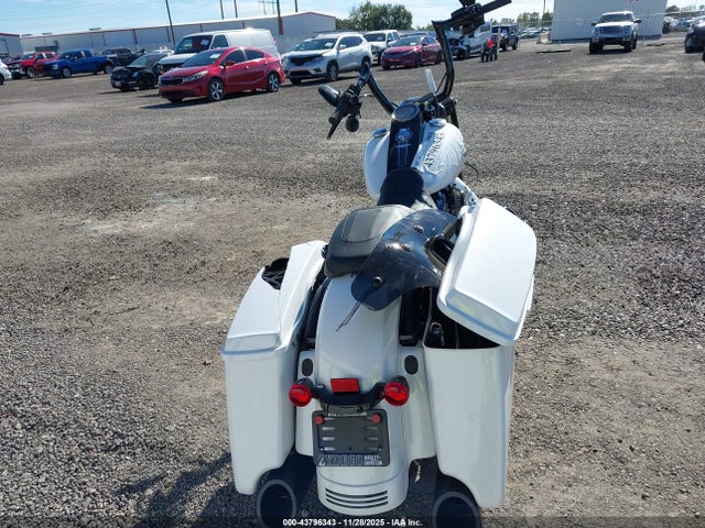 2024 HARLEY-DAVIDSON FLHRXS 1HD1KVP14RB650590 Photo 5