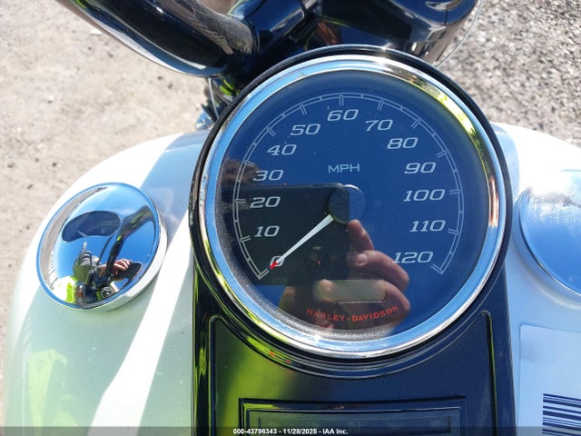 2024 HARLEY-DAVIDSON FLHRXS 1HD1KVP14RB650590 Photo 6