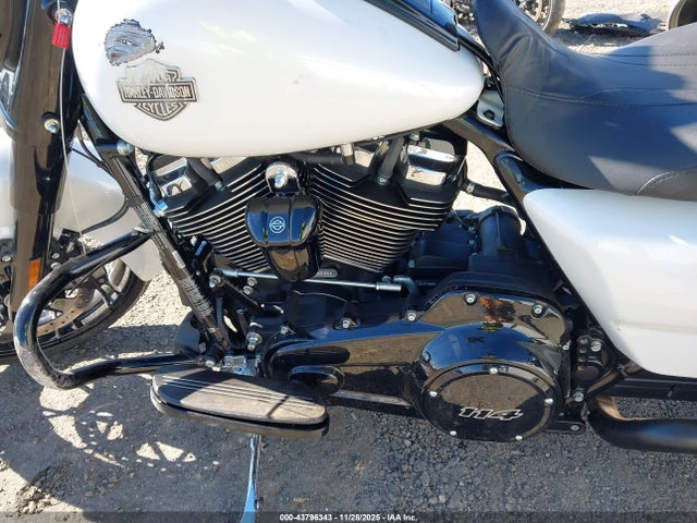 2024 HARLEY-DAVIDSON FLHRXS 1HD1KVP14RB650590 Photo 8