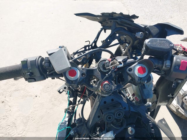 JKAEXKG12MDAA9883 Kawasaki EX400