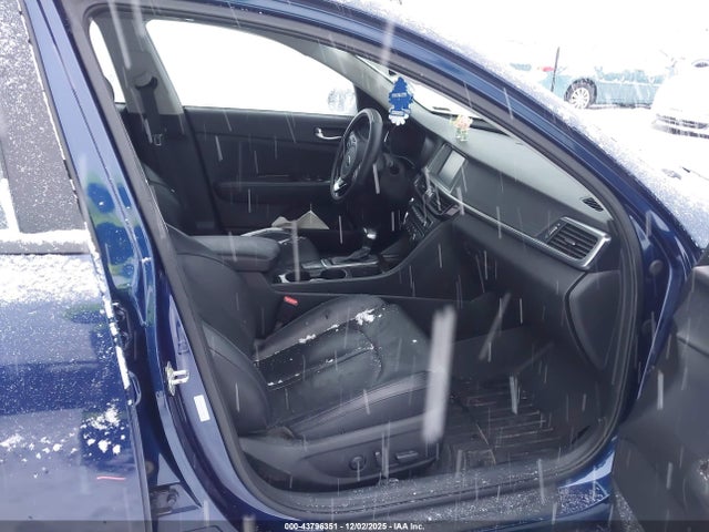 5XXGU4L37JG202897 KIA OPTIMA EX