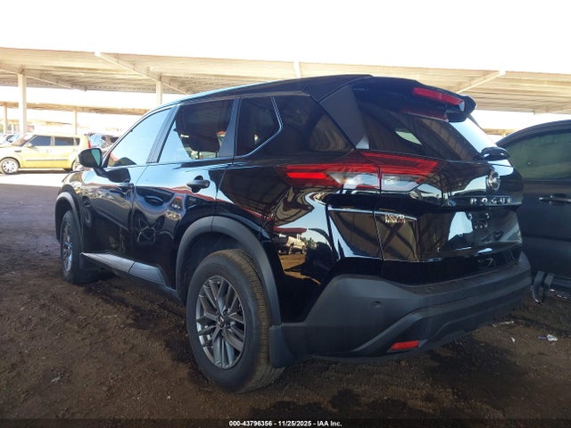 JN8AT3AA3MW015393 Nissan Rogue S Fwd