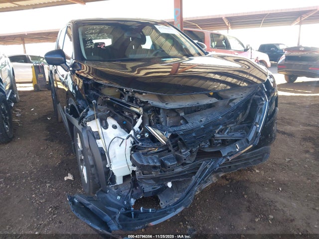 JN8AT3AA3MW015393 Nissan Rogue S Fwd