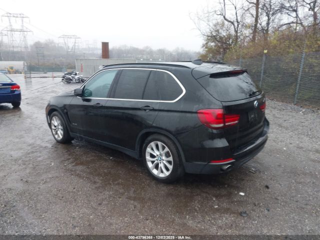 2016 BMW X5 5UXKR0C57G0S86041 Photo 2