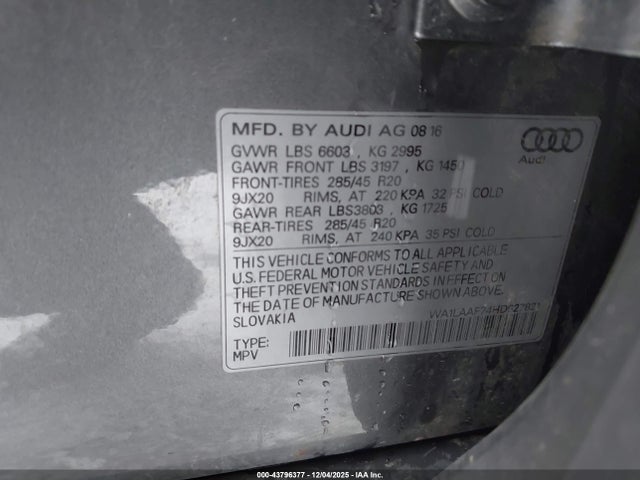 2017 AUDI Q7 WA1LAAF74HD027821 Photo 8