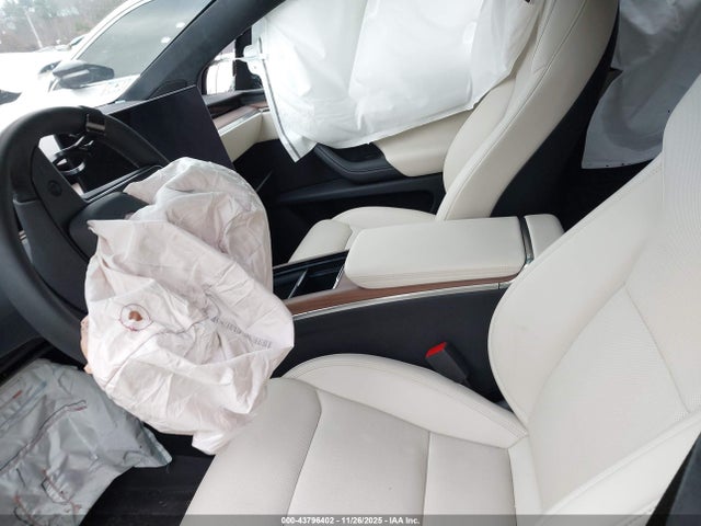 2025 TESLA MODEL X 7SAXCDE52SF467672 Photo 4