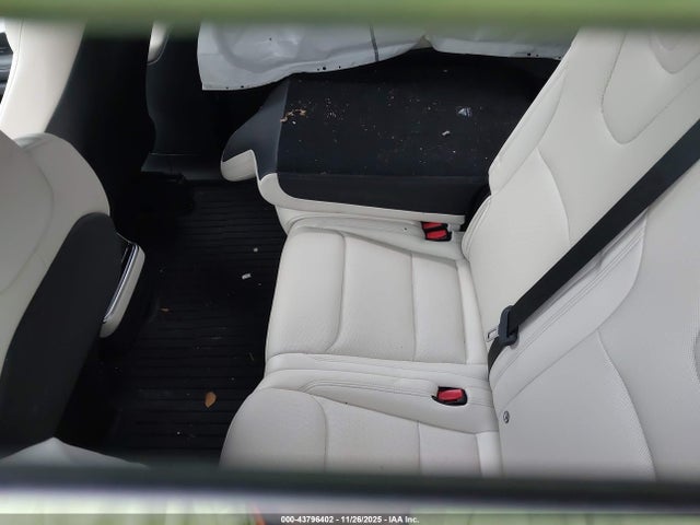 2025 TESLA MODEL X 7SAXCDE52SF467672 Photo 7