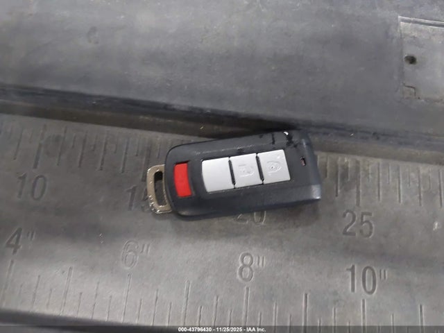 2024 MITSUBISHI ECLIPSE CROSS JA4ATVAA0RZ049962 Photo 10