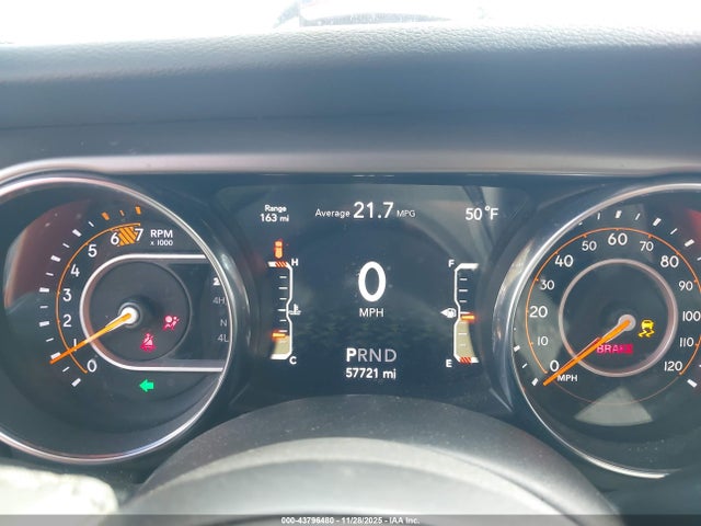 1C4HJXDN2KW577899 Jeep Wrangler Unlimited Sport S 4x4