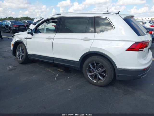 2023 VOLKSWAGEN TIGUAN 3VVNB7AX3PM126124 Photo 2