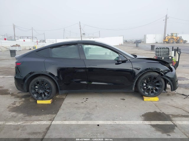 Aukcja sprzedaży 2021 Tesla Model Y Long Range Dual Motor All-wheel Drive, vin: 5YJYGDEE4MF204043, numer aukcji: 43796591