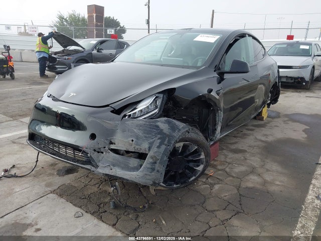 Aukcja sprzedaży 2021 Tesla Model Y Long Range Dual Motor All-wheel Drive, vin: 5YJYGDEE4MF204043, numer aukcji: 43796591