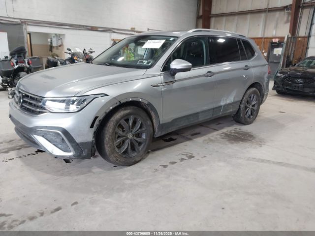 2024 VOLKSWAGEN TIGUAN 3VVMB7AX3RM036132 Photo 1