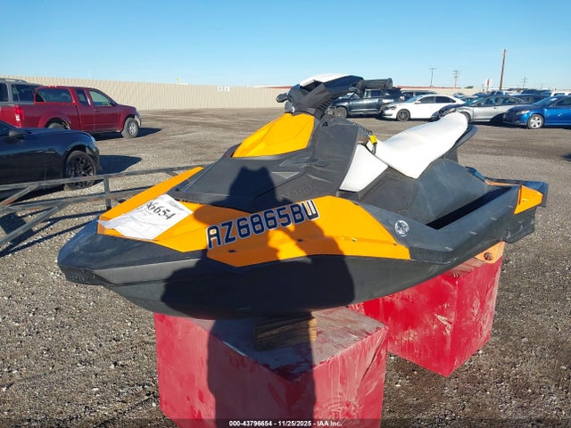 Seadoo Spark 2014 YDV13917E414 Image 2