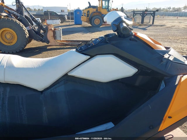 Seadoo Spark 2014 YDV13917E414 Image 5