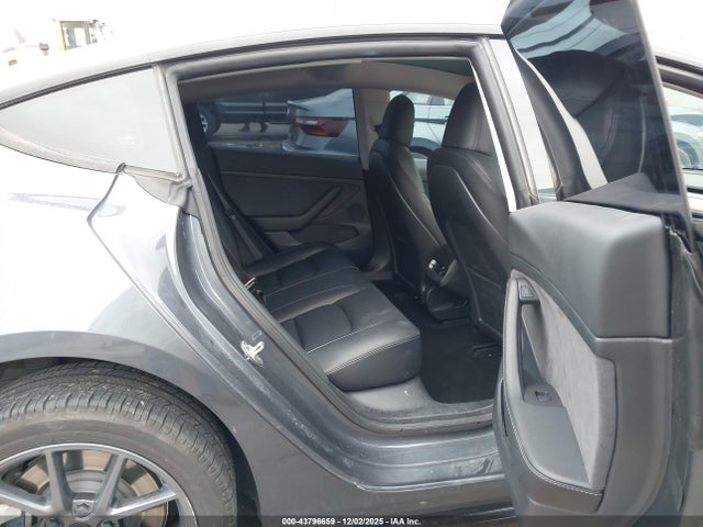 2022 TESLA MODEL 3 5YJ3E1EB0NF335279 Photo 7