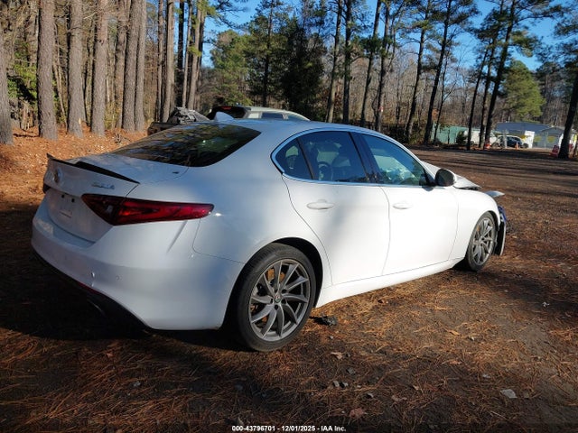 2017 ALFA ROMEO GIULIA ZARFAEBN1H7535053 Photo 3