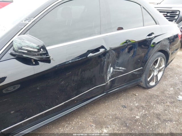 43796724 :رقم المزاد ، WDDHF8HB9BA427458 vin ، 2011 Mercedes-benz E 350 4matic مزاد بيع