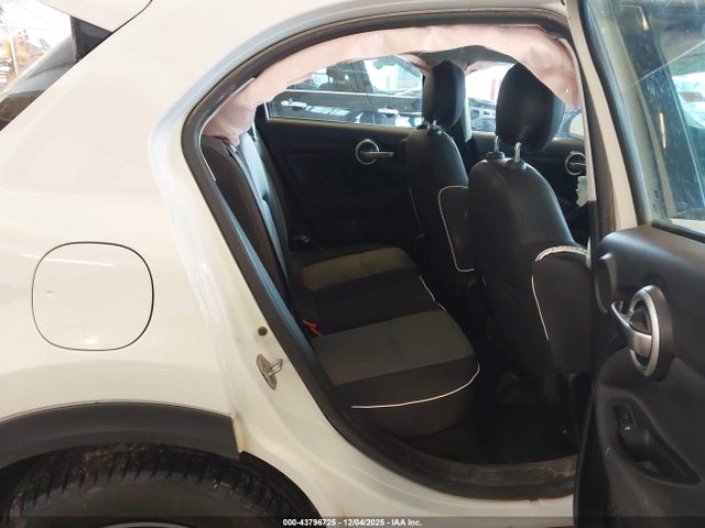 2018 FIAT 500X ZFBCFYAB6JP661733 Photo 7