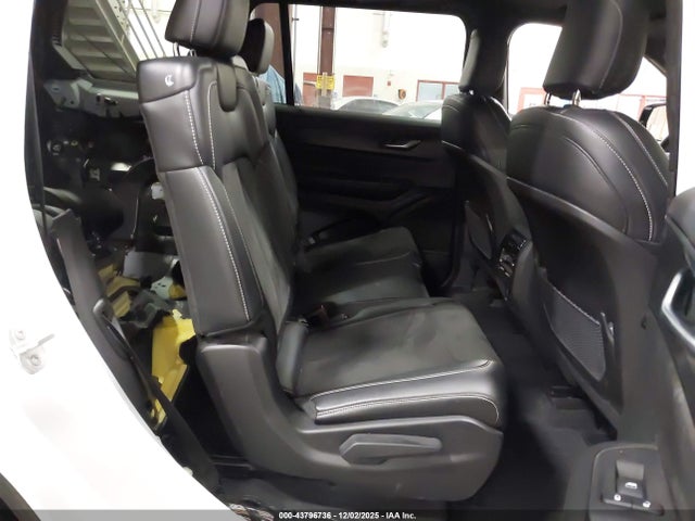 1C4RJKAG0P8827584 Jeep Grand Cherokee L Altitude 4x4