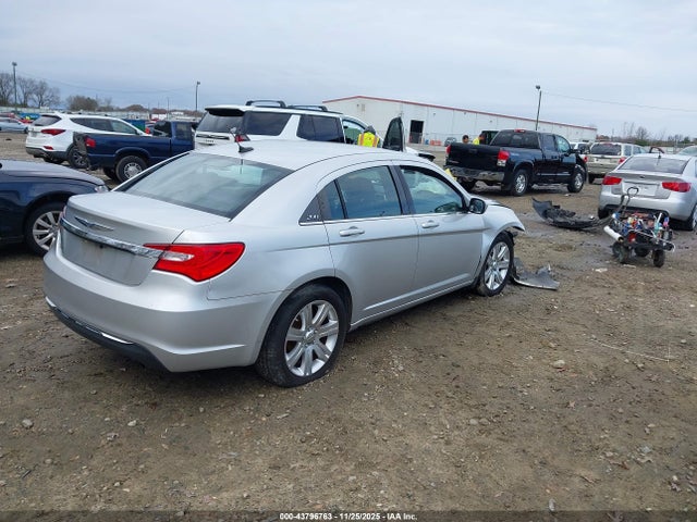 Продаж на аукціоні авто 2012 Chrysler 200 Touring, vin: 1C3CCBBB3CN302862, номер лоту: 43796763