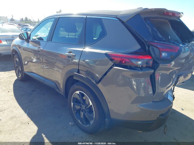 JN8BT3BA6RW005564 Nissan Rogue Sv Fwd