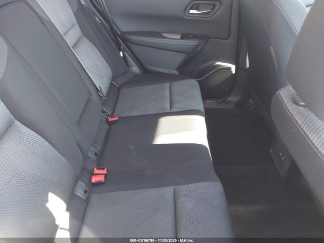 JN8BT3BA6RW005564 Nissan Rogue Sv Fwd
