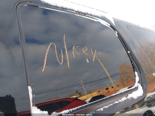 43796838 :رقم المزاد ، 1GKUCCE0XAR113202 vin ، 2010 Gmc Yukon Slt مزاد بيع