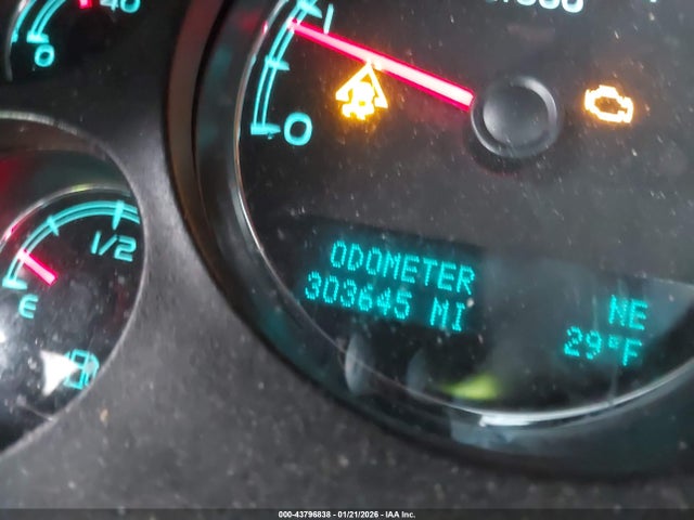 43796838 :رقم المزاد ، 1GKUCCE0XAR113202 vin ، 2010 Gmc Yukon Slt مزاد بيع